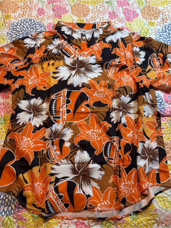Tops - New 2XL womens bengals gameday Hawaiian shirt